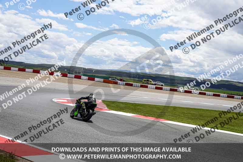 cadwell no limits trackday;cadwell park;cadwell park photographs;cadwell trackday photographs;enduro digital images;event digital images;eventdigitalimages;navarra;no limits trackdays;peter wileman photography;racing digital images;trackday digital images;trackday photos